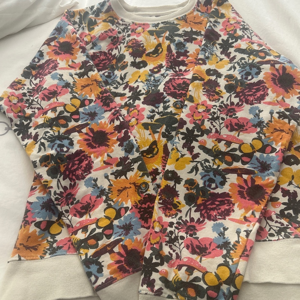 Size small Tilda French Terri fall sweatshirt